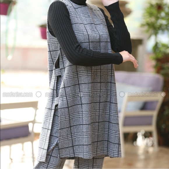 Plaid set - Picture 3 of 3